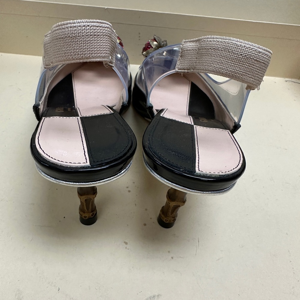 Gucci Eleonor Strawberry Patent-leather Pumps - Picture 4 of 7